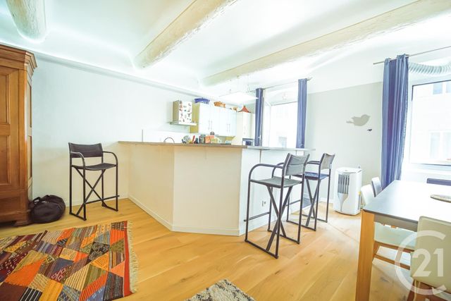 Appartement T1 à vendre - 1 pièce - 68.51 m2 - MARSEILLE - 13001 - PROVENCE-ALPES-COTE-D-AZUR - Century 21 Intramuros Appartement T1 à vendre - 1 pièce - 68.51 m2 - MARSEILLE - 13001 - PROVENCE-ALPES-COTE-D-AZUR - Century 21 Intramuros