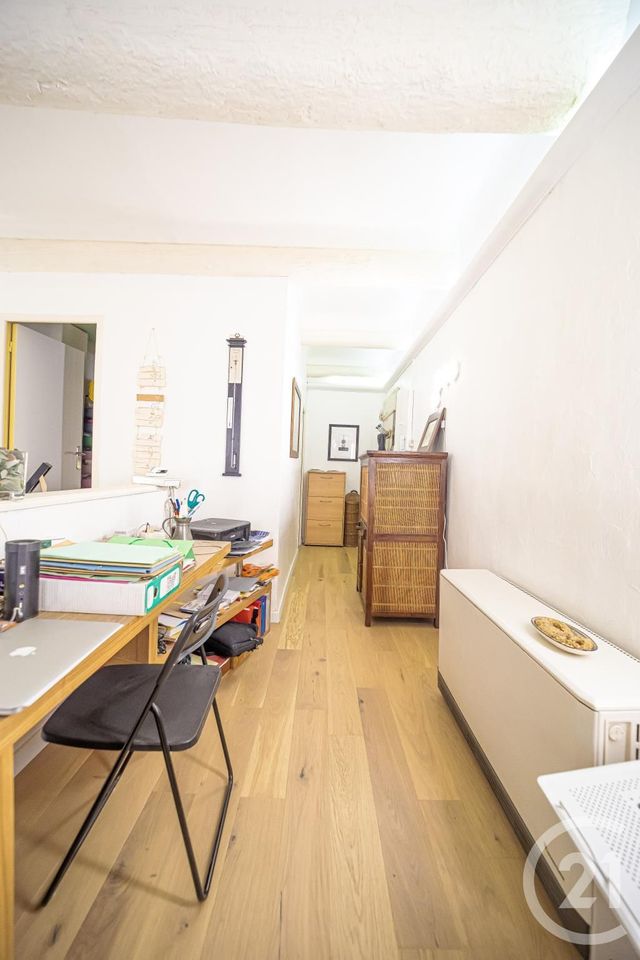 Appartement T1 à vendre - 1 pièce - 68.51 m2 - MARSEILLE - 13001 - PROVENCE-ALPES-COTE-D-AZUR - Century 21 Intramuros Appartement T1 à vendre - 1 pièce - 68.51 m2 - MARSEILLE - 13001 - PROVENCE-ALPES-COTE-D-AZUR - Century 21 Intramuros