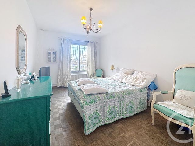 Appartement T4 à vendre - 4 pièces - 86.78 m2 - MARSEILLE - 13008 - PROVENCE-ALPES-COTE-D-AZUR - Century 21 Intramuros