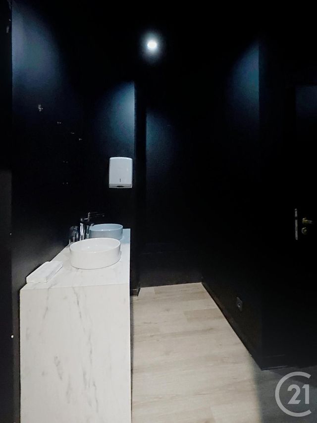 commerce à vendre - 88.75 m2 - MARSEILLE - 13 - PROVENCE-ALPES-COTE-D-AZUR - Century 21 Intramuros