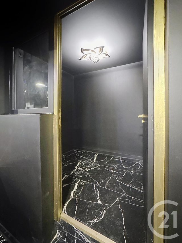 commerce à vendre - 88.75 m2 - MARSEILLE - 13 - PROVENCE-ALPES-COTE-D-AZUR - Century 21 Intramuros