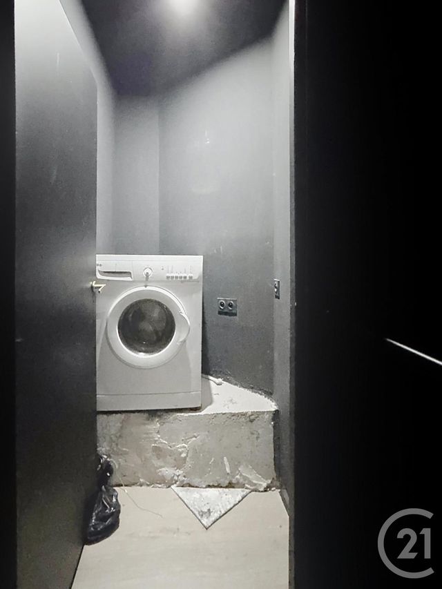 commerce à vendre - 88.75 m2 - MARSEILLE - 13 - PROVENCE-ALPES-COTE-D-AZUR - Century 21 Intramuros