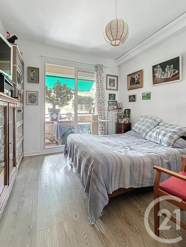 Appartement à vendre - 3 pièces - 66.01 m2 - MARSEILLE - 13003 - PROVENCE-ALPES-COTE-D-AZUR - Century 21 Intramuros