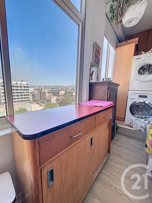 Appartement à vendre - 3 pièces - 66.01 m2 - MARSEILLE - 13003 - PROVENCE-ALPES-COTE-D-AZUR - Century 21 Intramuros