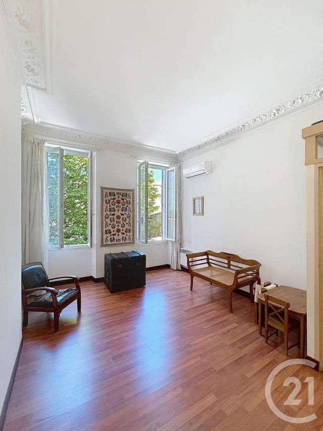Appartement à vendre - 2 pièces - 68.0 m2 - MARSEILLE - 13006 - PROVENCE-ALPES-COTE-D-AZUR - Century 21 Intramuros