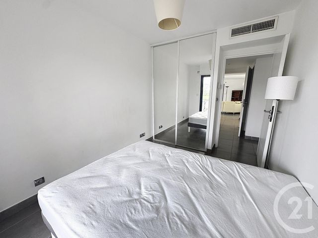 Appartement T4 à louer - 4 pièces - 102.1 m2 - MARSEILLE - 13008 - PROVENCE-ALPES-COTE-D-AZUR - Century 21 Intramuros