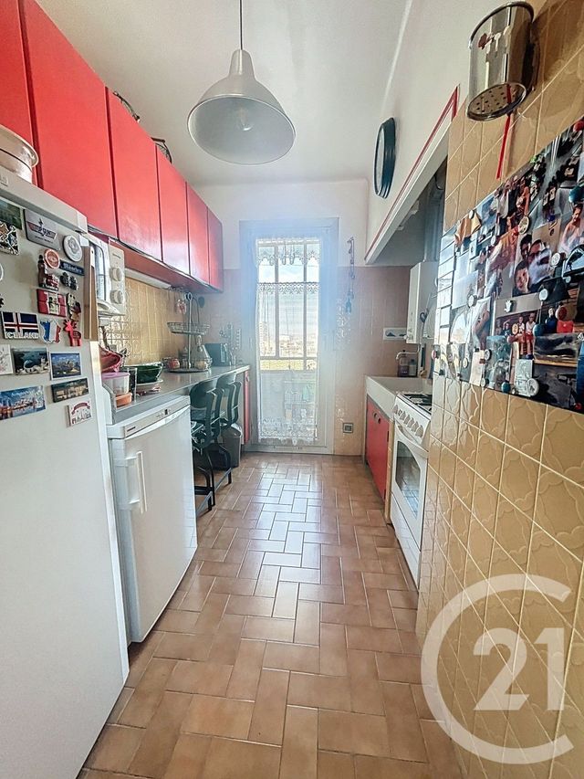 Appartement à vendre - 3 pièces - 50.62 m2 - MARSEILLE - 13003 - PROVENCE-ALPES-COTE-D-AZUR - Century 21 Intramuros