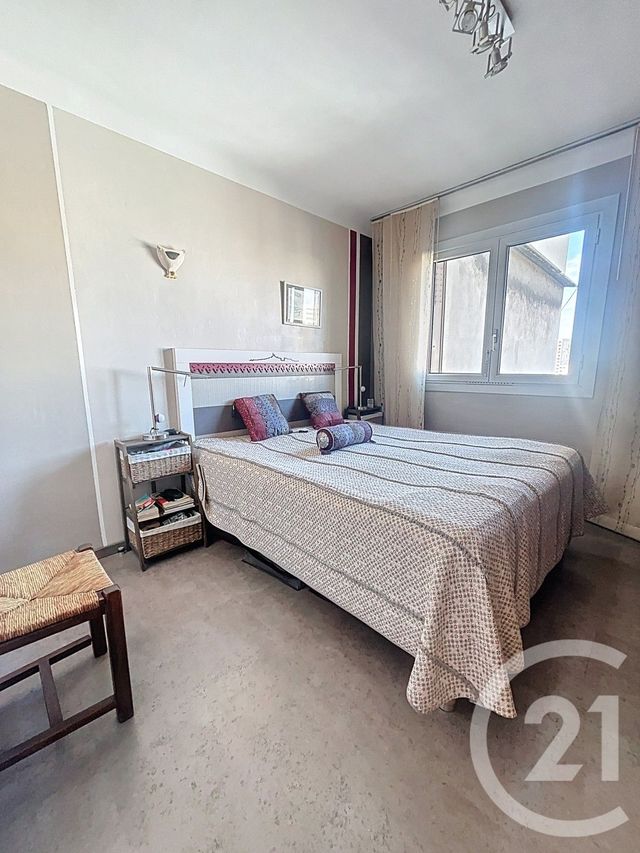 Appartement à vendre - 3 pièces - 50.62 m2 - MARSEILLE - 13003 - PROVENCE-ALPES-COTE-D-AZUR - Century 21 Intramuros