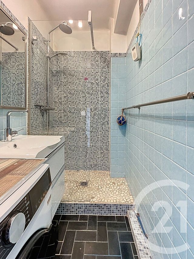 Appartement à vendre - 3 pièces - 50.62 m2 - MARSEILLE - 13003 - PROVENCE-ALPES-COTE-D-AZUR - Century 21 Intramuros