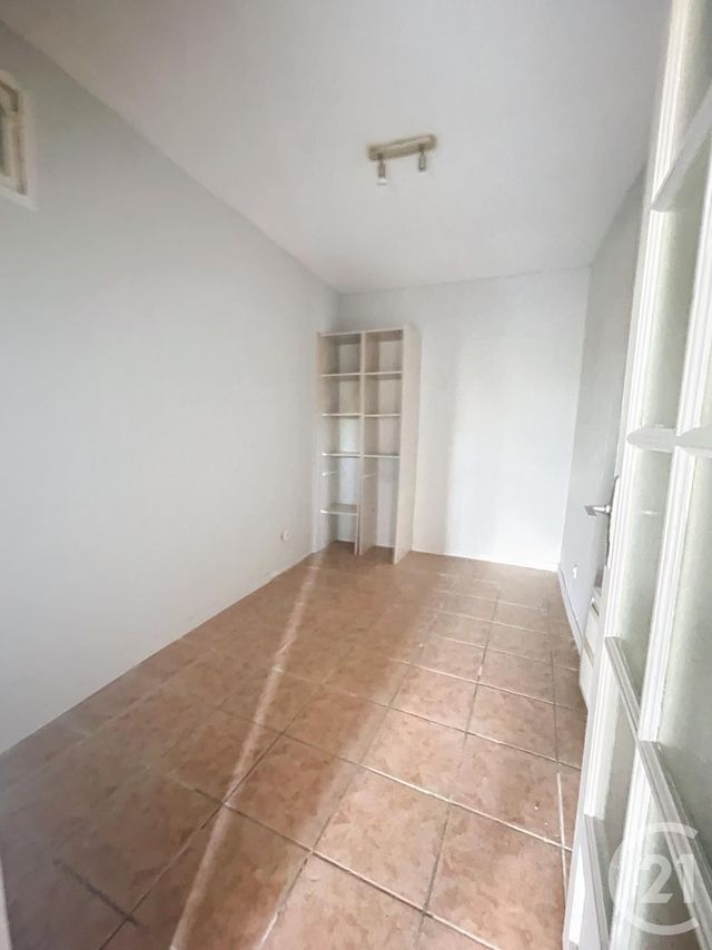 Appartement à louer - 2 pièces - 47.09 m2 - MARSEILLE - 13003 - PROVENCE-ALPES-COTE-D-AZUR - Century 21 Intramuros