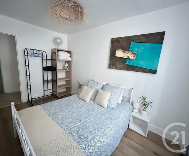 Appartement T2 à louer - 2 pièces - 42.06 m2 - MARSEILLE - 13002 - PROVENCE-ALPES-COTE-D-AZUR - Century 21 Intramuros