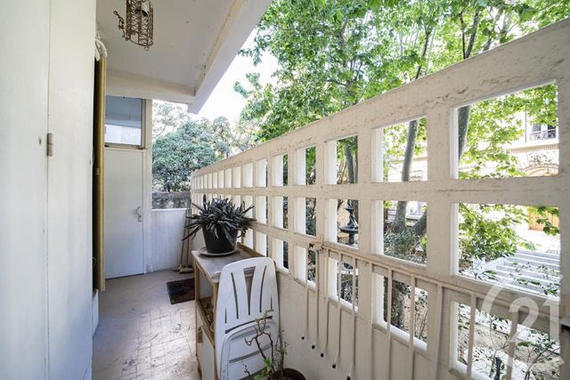 Afficher la photo en grand Appartement F4 à vendre - 4 pièces - 120.0 m2 - MARSEILLE - 13008 - PROVENCE-ALPES-COTE-D-AZUR - Century 21 Intramuros