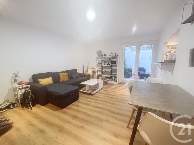 Appartement T2 à vendre - 2 pièces - 43.01 m2 - MARSEILLE - 13001 - PROVENCE-ALPES-COTE-D-AZUR - Century 21 Intramuros