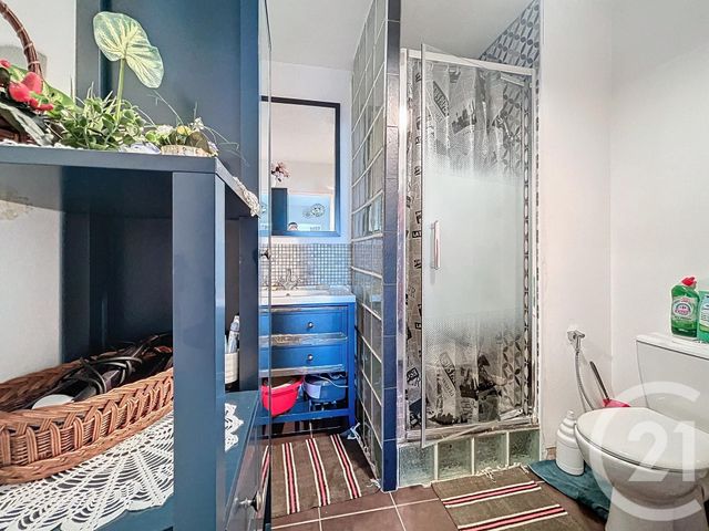 Appartement T4 à vendre - 4 pièces - 90.2 m2 - MARSEILLE - 13003 - PROVENCE-ALPES-COTE-D-AZUR - Century 21 Intramuros