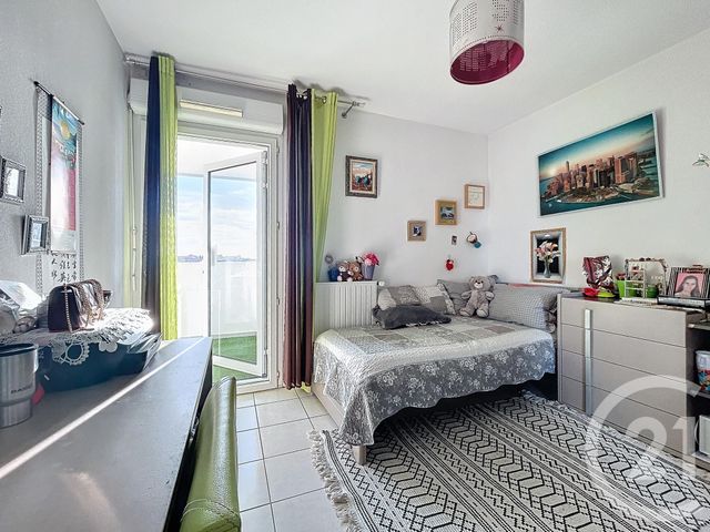 Appartement T4 à vendre - 4 pièces - 90.2 m2 - MARSEILLE - 13003 - PROVENCE-ALPES-COTE-D-AZUR - Century 21 Intramuros