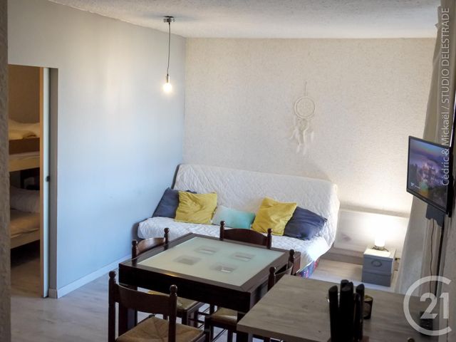 Studio à vendre - 1 pièce - 25.95 m2 - UVERNET FOURS - 04 - PROVENCE-ALPES-COTE-D-AZUR - Century 21 Intramuros Studio à vendre - 1 pièce - 25.95 m2 - UVERNET FOURS - 04 - PROVENCE-ALPES-COTE-D-AZUR - Century 21 Intramuros