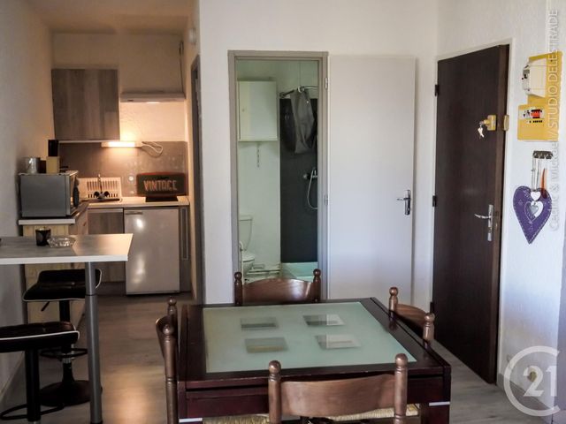 Studio à vendre - 1 pièce - 25.95 m2 - UVERNET FOURS - 04 - PROVENCE-ALPES-COTE-D-AZUR - Century 21 Intramuros Studio à vendre - 1 pièce - 25.95 m2 - UVERNET FOURS - 04 - PROVENCE-ALPES-COTE-D-AZUR - Century 21 Intramuros