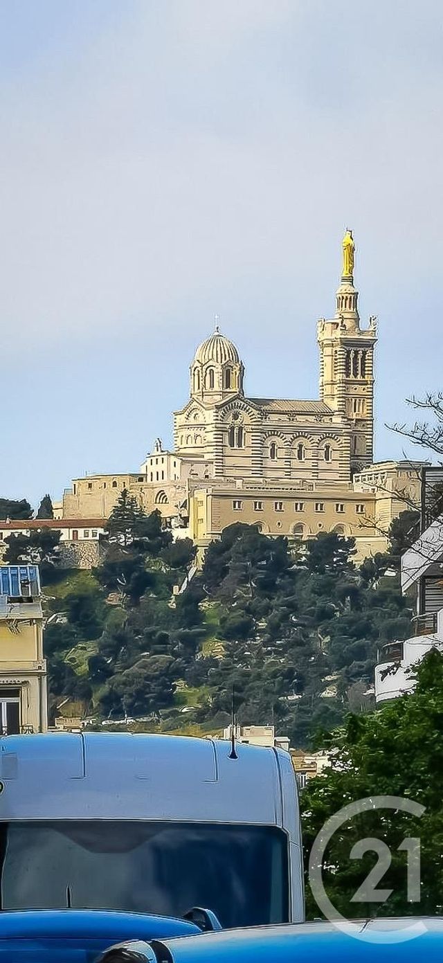Appartement F2 à vendre - 2 pièces - 28.7 m2 - MARSEILLE - 13006 - PROVENCE-ALPES-COTE-D-AZUR - Century 21 Intramuros Appartement F2 à vendre - 2 pièces - 28.7 m2 - MARSEILLE - 13006 - PROVENCE-ALPES-COTE-D-AZUR - Century 21 Intramuros