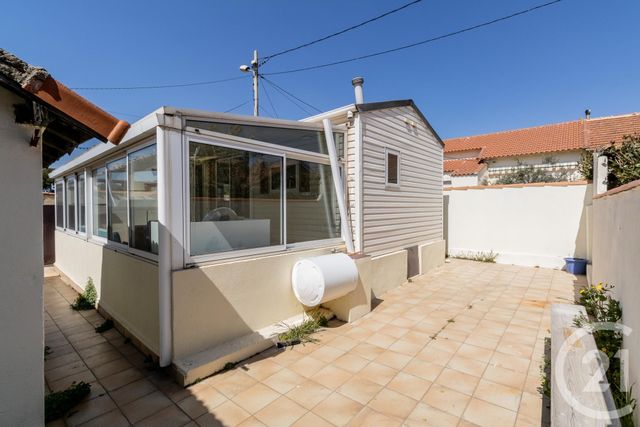 Afficher la photo en grand terrain à vendre - 116.0 m2 - PORT DE BOUC - 13 - PROVENCE-ALPES-COTE-D-AZUR - Century 21 Intramuros