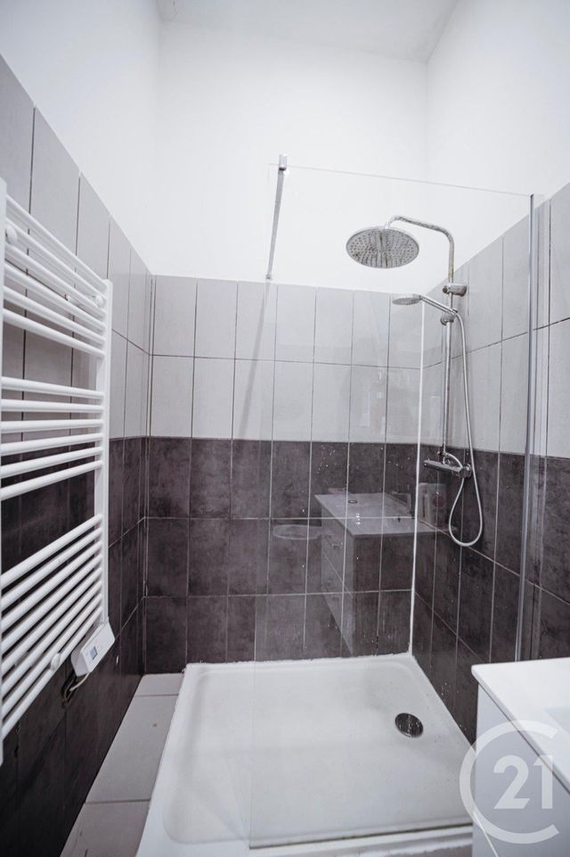 immeuble à vendre - 282.55 m2 - MARSEILLE - 13015 - PROVENCE-ALPES-COTE-D-AZUR - Century 21 Intramuros immeuble à vendre - 282.55 m2 - MARSEILLE - 13015 - PROVENCE-ALPES-COTE-D-AZUR - Century 21 Intramuros