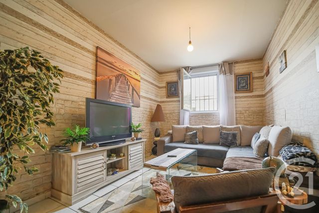 maison à vendre - 5 pièces - 320.0 m2 - MARSEILLE - 13003 - PROVENCE-ALPES-COTE-D-AZUR - Century 21 Intramuros maison à vendre - 5 pièces - 320.0 m2 - MARSEILLE - 13003 - PROVENCE-ALPES-COTE-D-AZUR - Century 21 Intramuros
