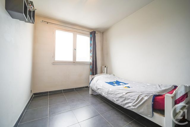Appartement F4 à vendre - 4 pièces - 68.0 m2 - MARSEILLE - 13013 - PROVENCE-ALPES-COTE-D-AZUR - Century 21 Intramuros Appartement F4 à vendre - 4 pièces - 68.0 m2 - MARSEILLE - 13013 - PROVENCE-ALPES-COTE-D-AZUR - Century 21 Intramuros