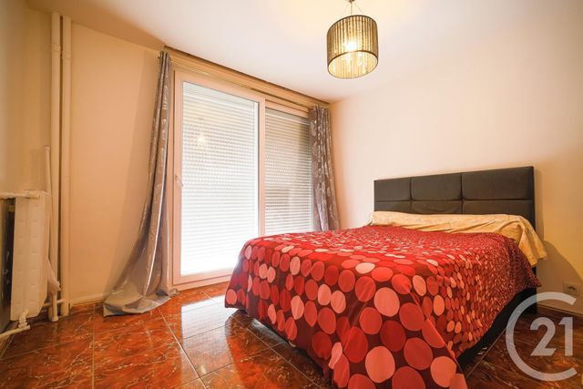 Appartement T4 à vendre - 4 pièces - 87.15 m2 - MARSEILLE - 13001 - PROVENCE-ALPES-COTE-D-AZUR - Century 21 Intramuros Appartement T4 à vendre - 4 pièces - 87.15 m2 - MARSEILLE - 13001 - PROVENCE-ALPES-COTE-D-AZUR - Century 21 Intramuros