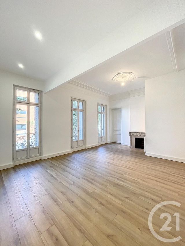 entreprise à louer - 178.0 m2 - MARSEILLE - 13 - PROVENCE-ALPES-COTE-D-AZUR - Century 21 Intramuros