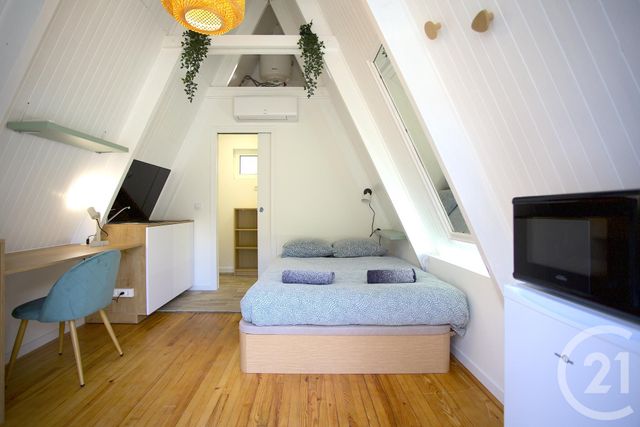 Appartement Studio à louer - 1 pièce - 25.0 m2 - MARSEILLE - 13009 - PROVENCE-ALPES-COTE-D-AZUR - Century 21 Intramuros